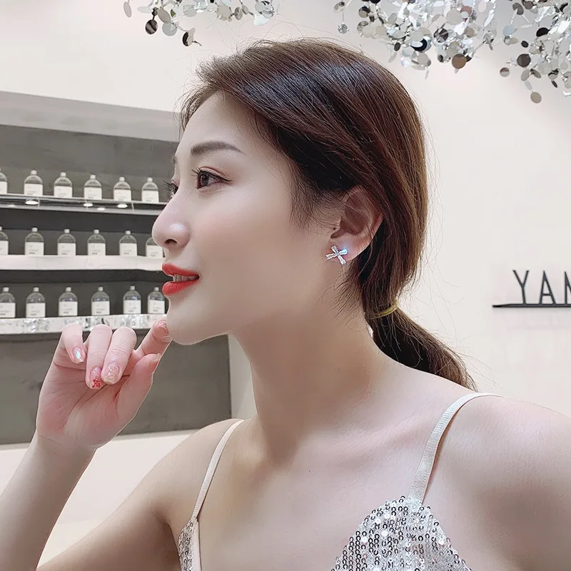 Женские классические серьги гвоздики с кристаллами|Серьги-гвоздики| |