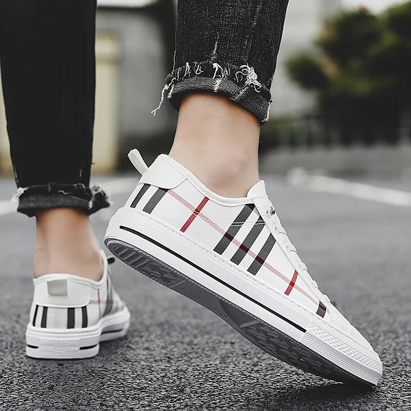 

Men Fashion Sneakers Mens Breathable Skateboard Shoes Irregular upper Trainers Shoes Light Leisure Shoes Casual PU Leather Shoes