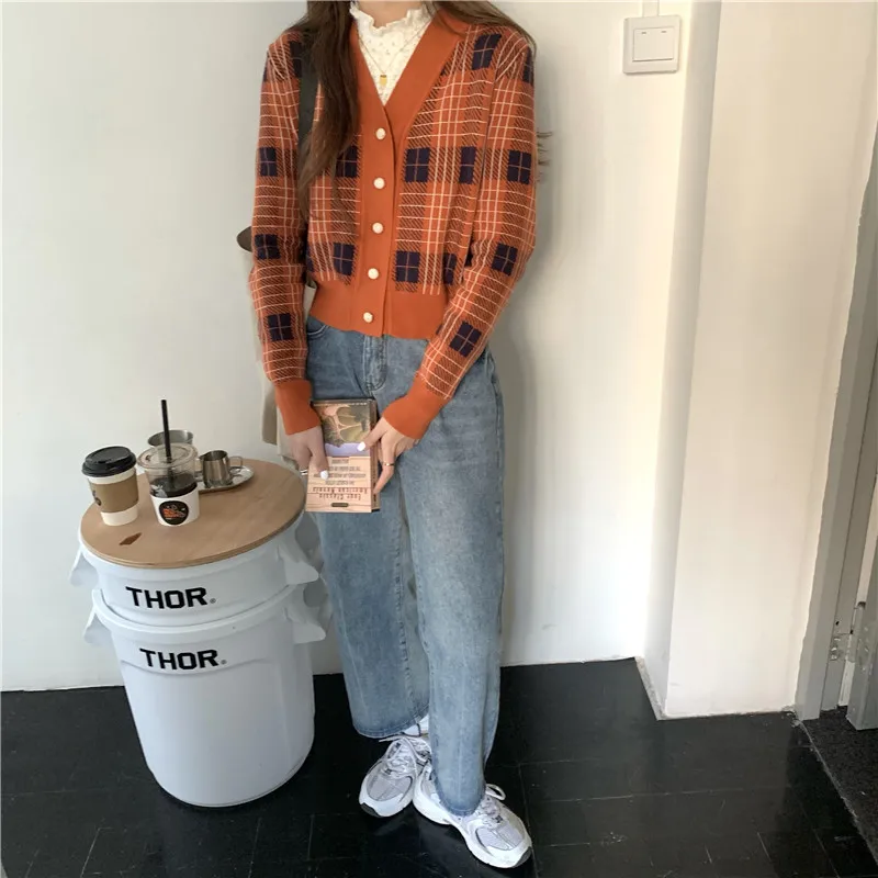 

GRUIICEEN Autumn Winter Vintage V-Neck Lattice Knitting Women Sweaters Long Sleeve Cardigan Short Coat