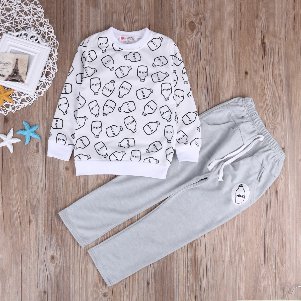 Комплектная одежда для девочек и мальчиков на Новый год из 2 предмета детская