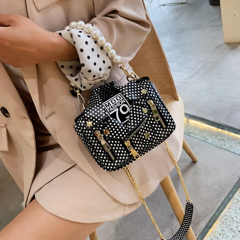 Лидер продаж женская сумка на цепочке сумки плечо 2021 с заклепками в стиле