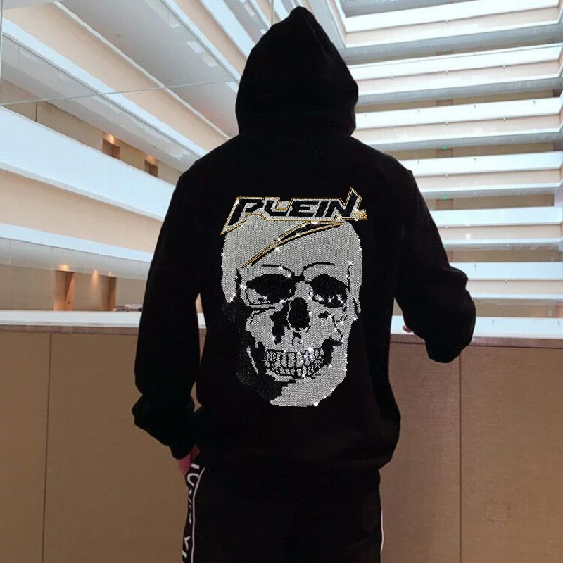 

Harajuku Exclusive Novel Shiny Skull Rhinestones Hodie Street Hip-Hop Design Exquisite Handmade Warm Men's Pullover