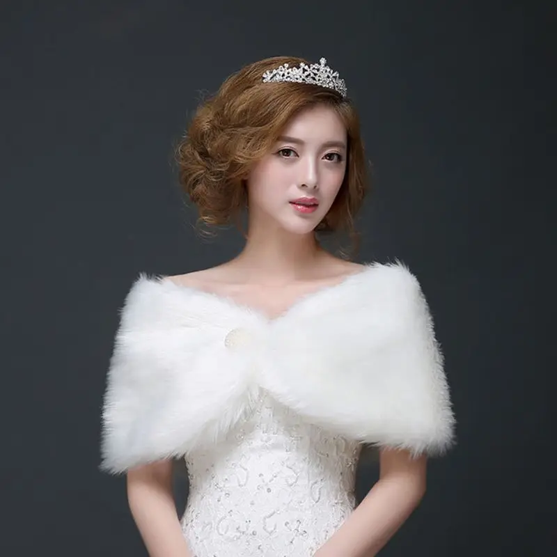 

Pure White Elegant Warm Faux Fur Shawl Wedding Wrap Bridal Plush Short Coat Fairy Marriage Accessories