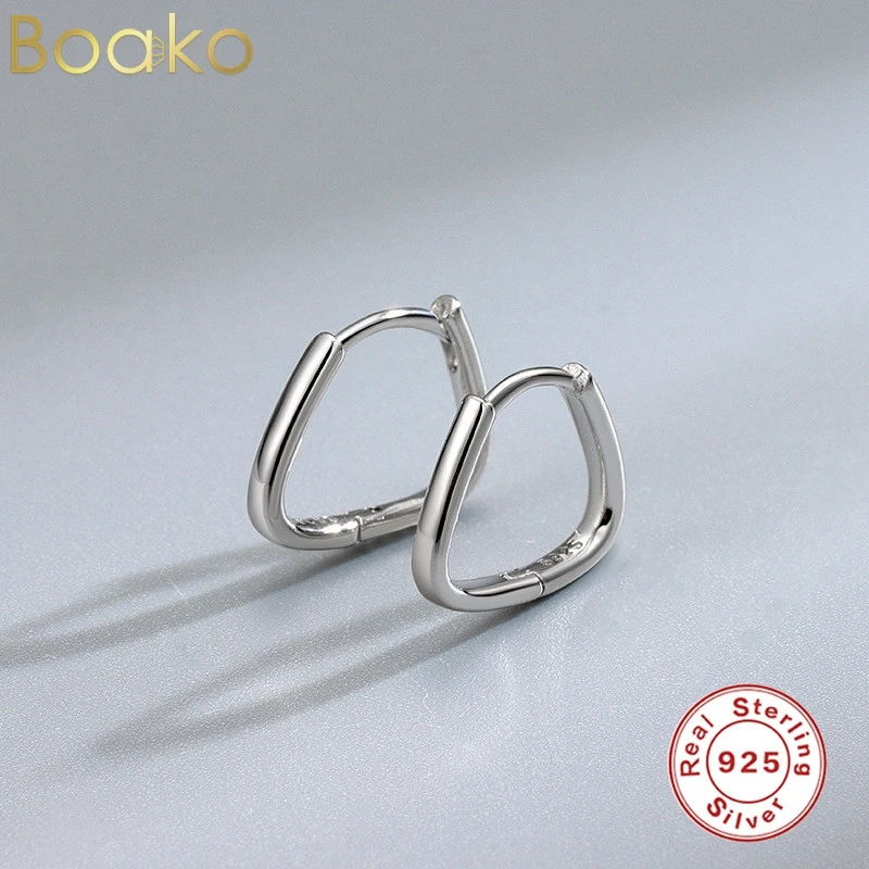 

1 пара, женские серьги-кольца из серебра 925 пробы