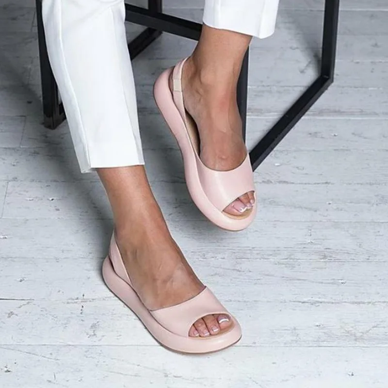 Женские босоножки на танкетке гладиаторы платформе с открытым носком и