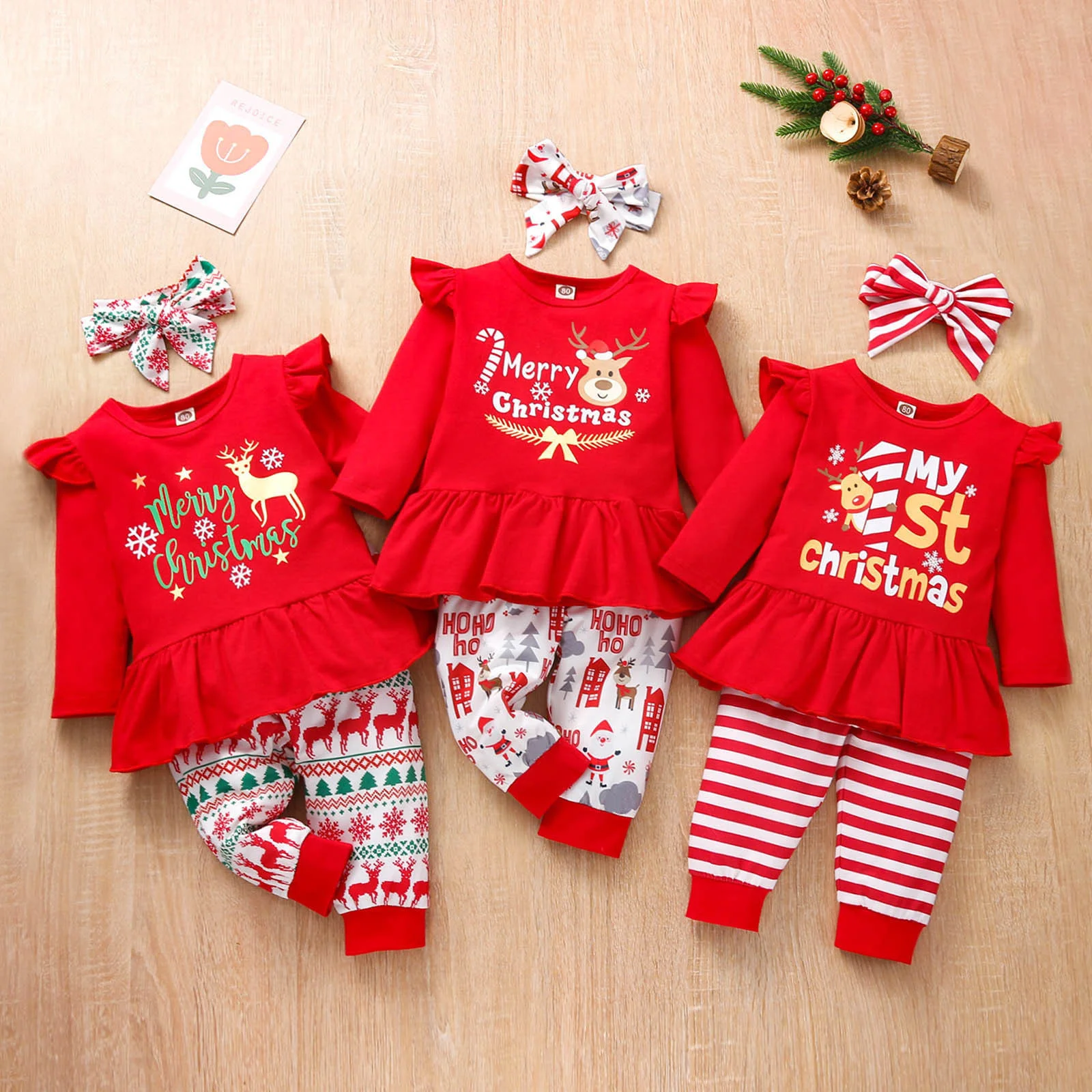 

Комплект одежды для новорожденных из трех предметов: топ с оборками и штаны