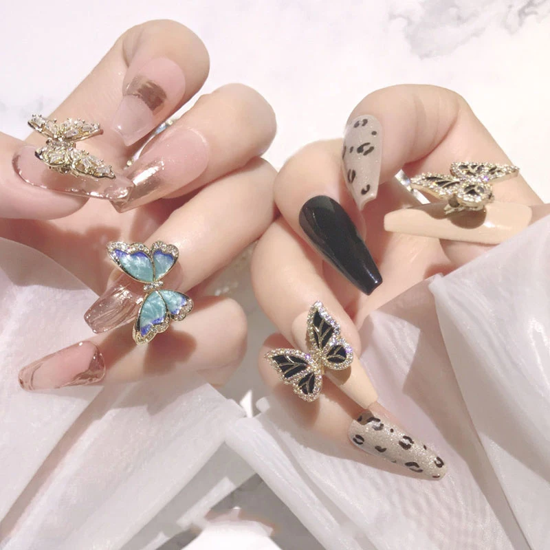 

Free Shipping 3D Crystal Butterfly Nail Jewelry INS Shining Butterfly Manicure Art Rhinestones Nail Manicure Nail Accessories