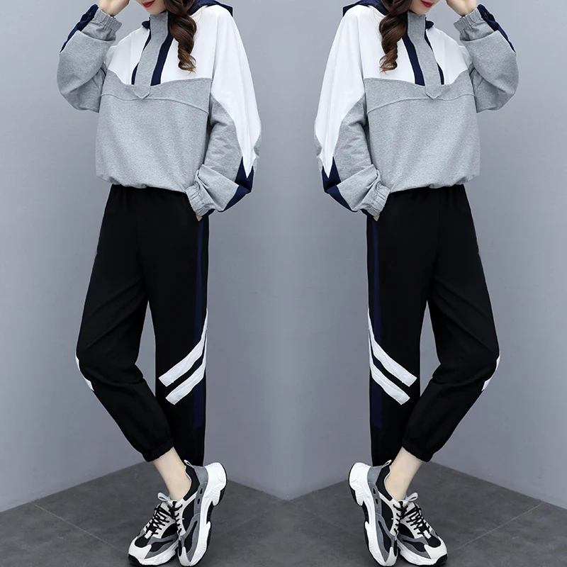 Осенне зимний комплект из двух предметов топы с капюшоном и брюки подходящие