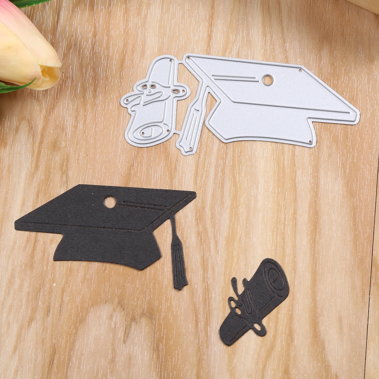 

Graduation Hat Metal Cutting Dies For DIY Scrapbooking Decorative and Card Making Embossing Craft 2021 New