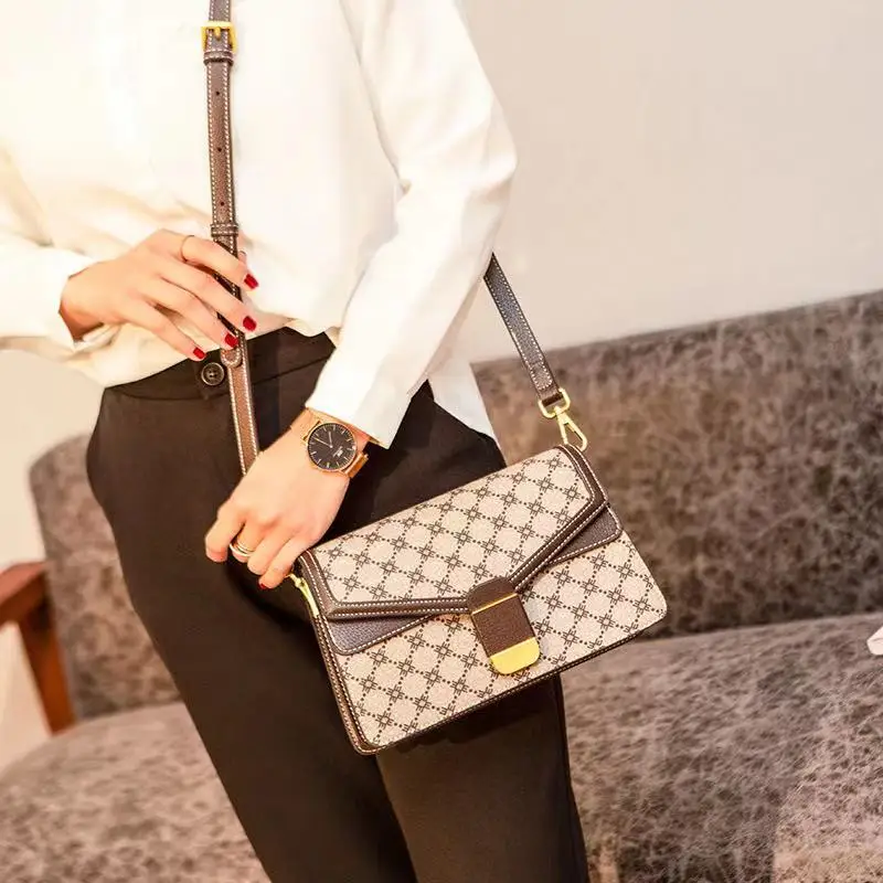 

Luxury brand ladies chain shoulder bag famous designer handbags high quality leather messenger bag women's square flap clutch