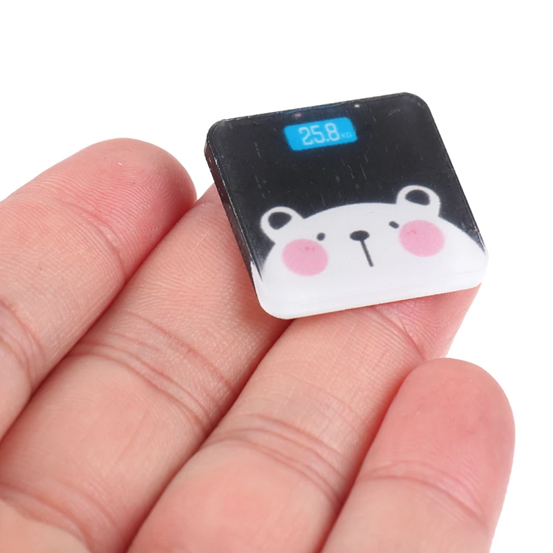 

Cute Mini 1/12 Dollhouse Mini Weigh Scale Simulation Weight Balance Model Toys for Doll House Decoration Miniature Accessories