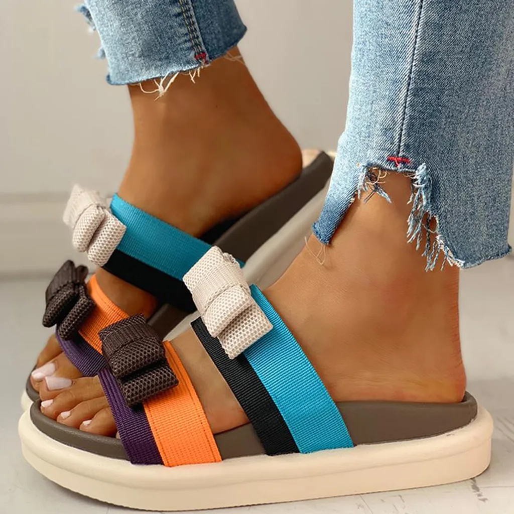 2020 Colorblock (цветовой блок) спортивные женские тапочки Сезон лето На низком каблуке