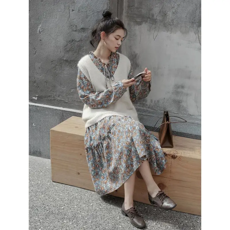 

2 Pieces Women's Dress Suits Long Ruffles Vintage Retro Flowers Print Dress And Knitted V Neck Vest Dresses Clothing Suit