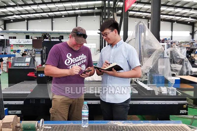 1.5kw 2.2kw 3kw 1200*1200mm Реклама гравировки cnc маршрутизатор 1212 t слот и вакуумный стол