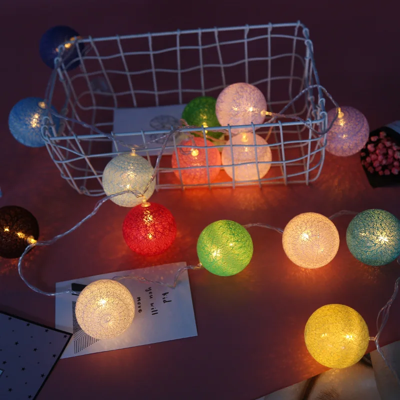 Празднисветильник светодиодная гирлянда с шариками уличный шнурок лампочками