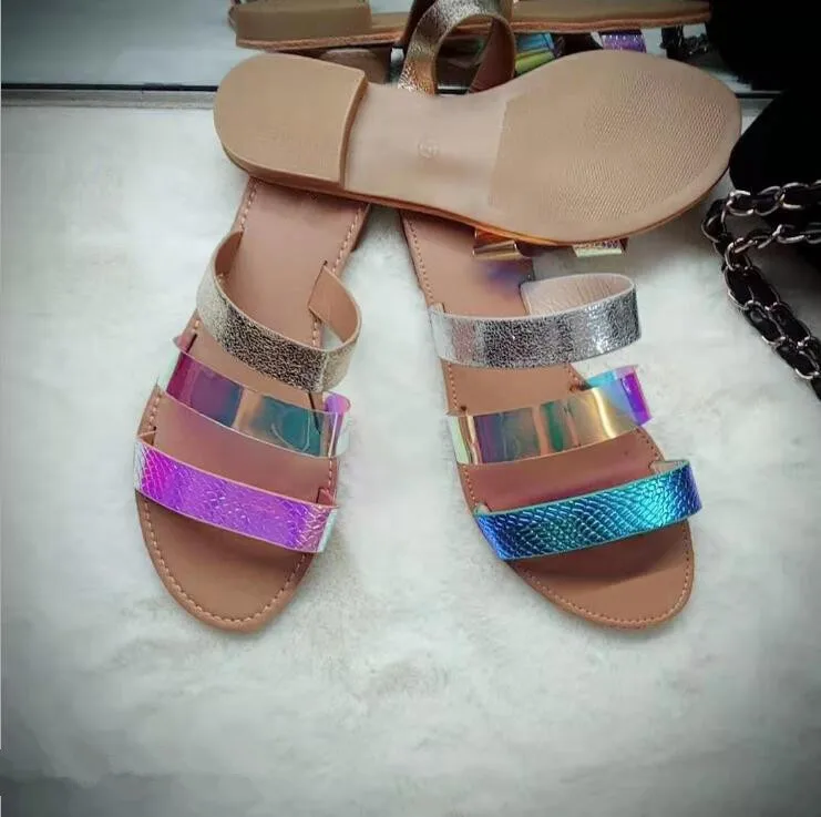 

Spring /summer Sequins 2020 new women fashion wild beach flip flop bright three-layer flat bottom outdoor wild student sandals