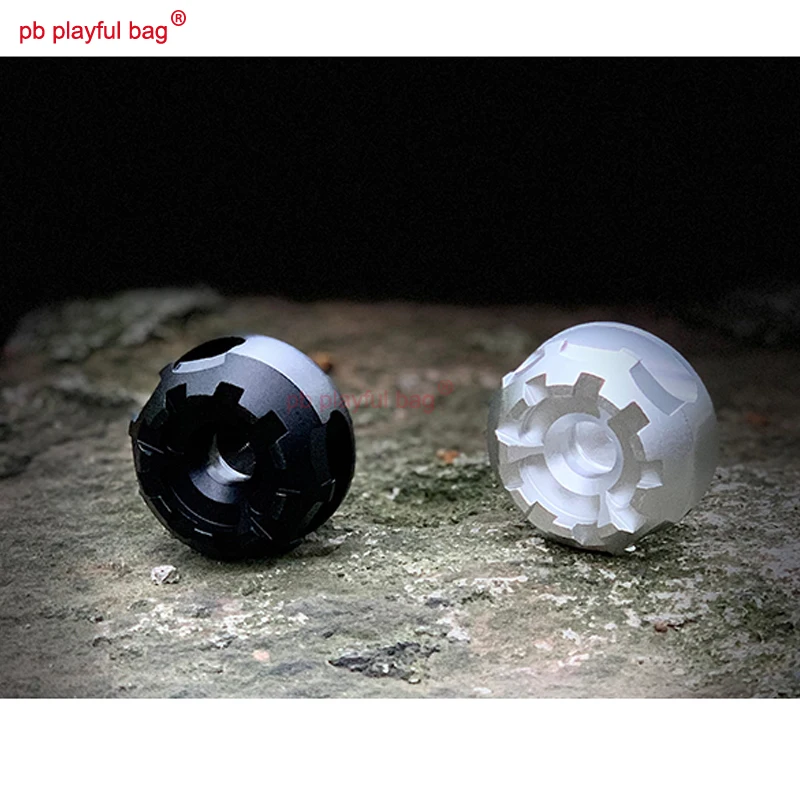 

Outdoor sports toy XiaoYueLian ARP9 biscuit 14mm counter tooth flashlight front tube upgrade material CNC water bullet gun QD33