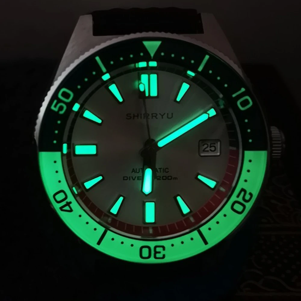 

200M Diver Watch Men Sports NH35 Automatic Self Winding Mechanical Wristwatch Luminous Sapphire Crystal Clock Reloj Hombre 2021