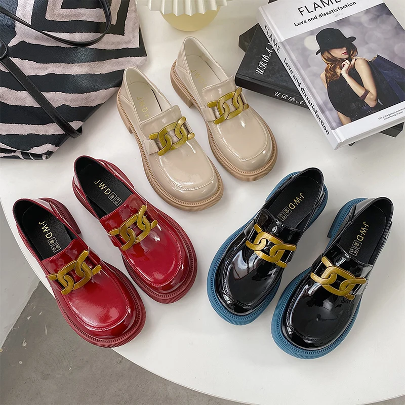 

British Style Square Toe Flat Black Shoes For Women Casual Female Sneakers Metal Chain Clogs Platform Ladies' Footwear All-Match