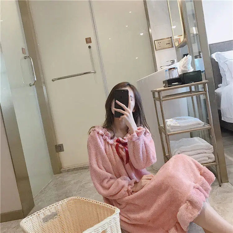 Princess Wind Pajamas Female Winter Coral Velvet Cute Sweet Girls Velvet Loose Autumn Winter Long-sleeved Facecloth Nightgown