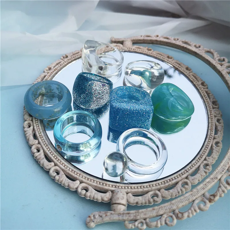 

2021 Korea Fashion Aesthetic Glitter Blue Acrylic Resin Ring Set For Women Girl Wedding Party Birthday Jewelry Gift Accessories