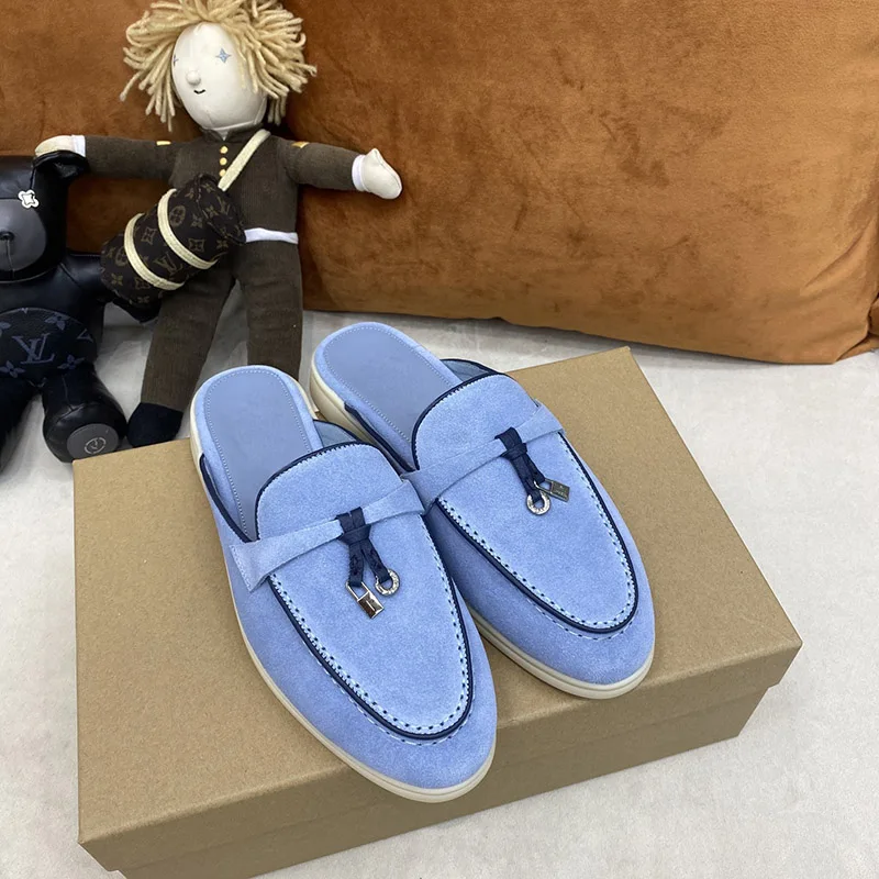 

Women's Shoes