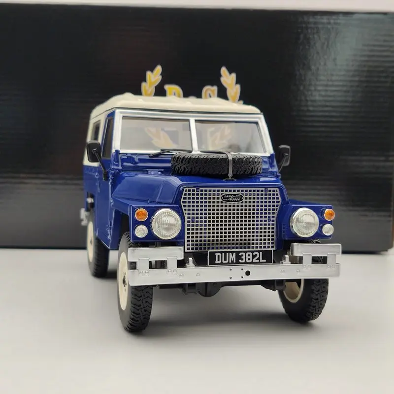 BOS 1:18 для L ~ R светильник весовой серии III 1973 синий и белый BOS382 модель из смолы |