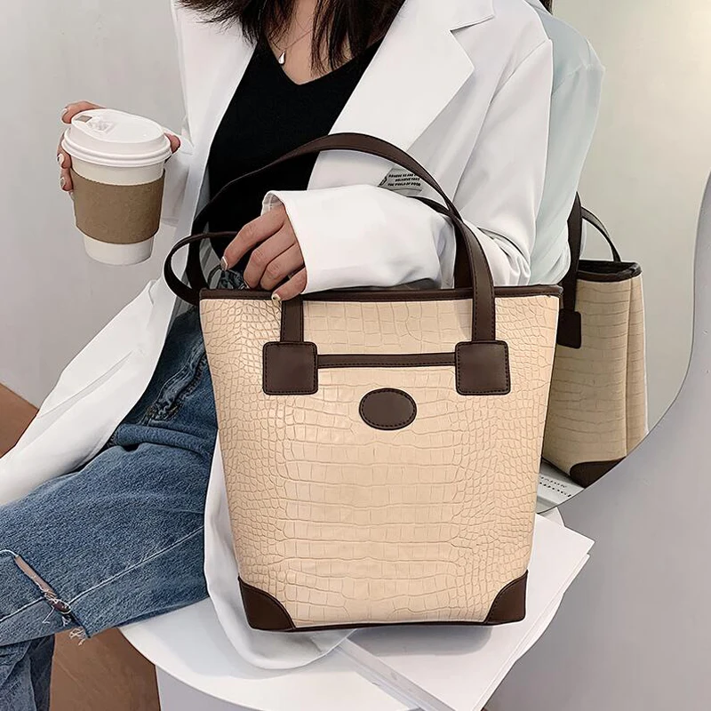

Solid Color Messenger Bag Women Bucket Shoulder Bag Large Capacity Vintage Soft PU Leather Lady Handbag Quality Women Bags