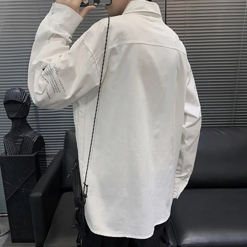 Рубашка мужская с длинным рукавом и буквенным принтом свободного