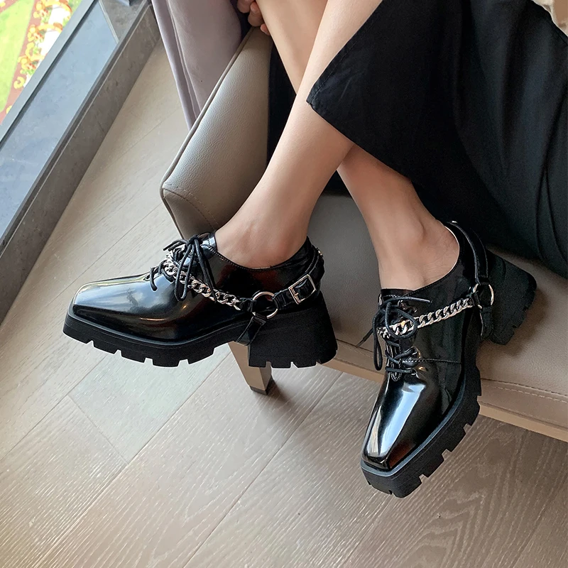 

2021 Fashion Women Platform Shoes Heels Loafers for Luxury Brand High Quality Leather Designer Chunky Strappy Black Square Toe