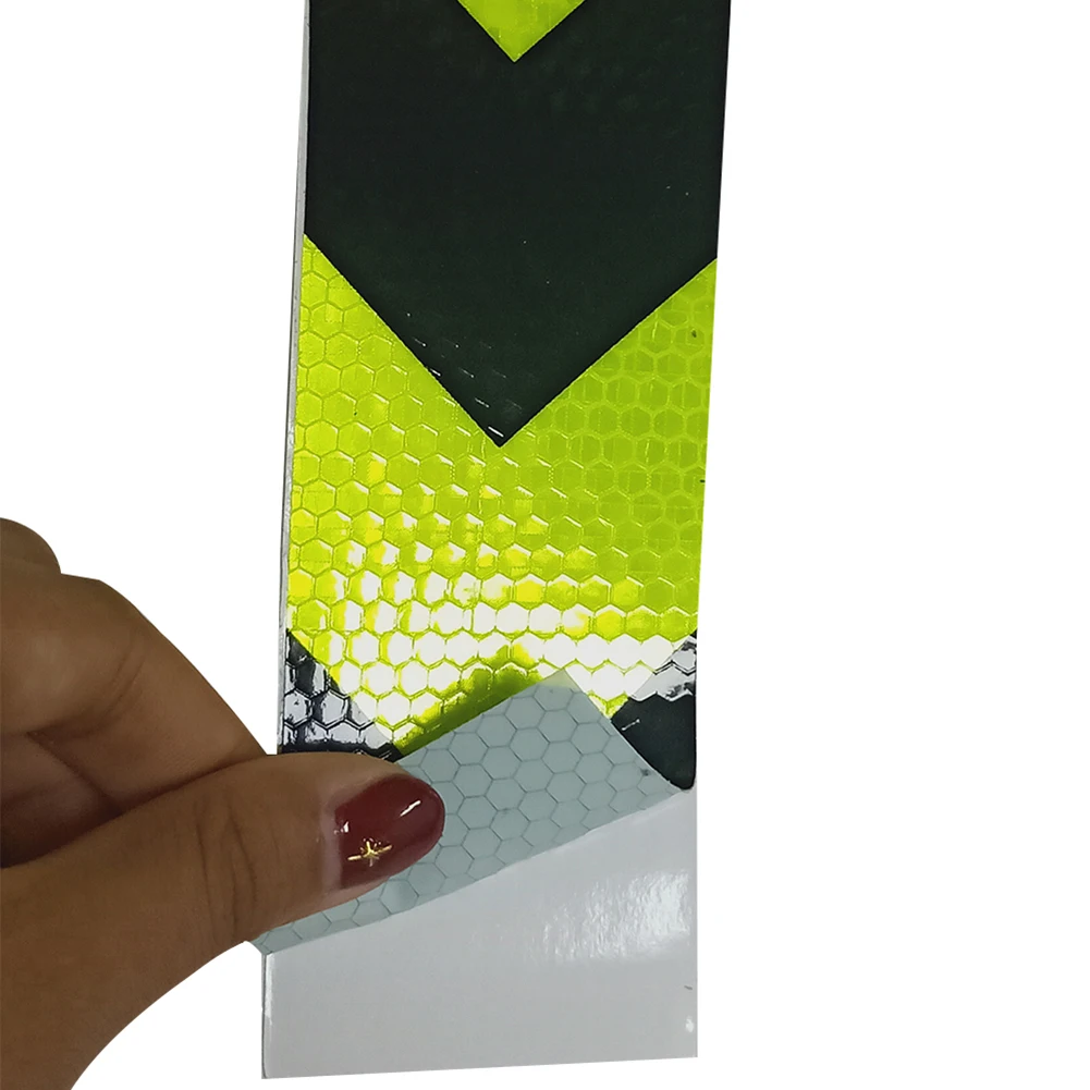 Светоотражающая лента для автомобиля 5x300 см со стрелкой стикер авто мотоцикла