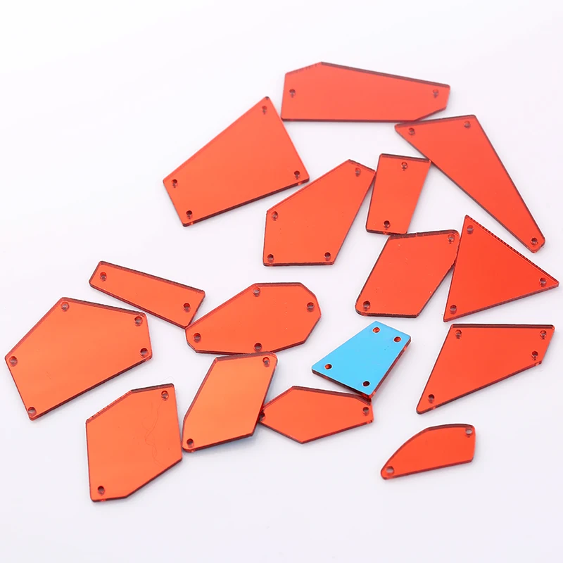 Mix Shape Red RESEN формы смешивания Пластиковые акриловые зеркальные пришитые Стразы с отверстиями с плоской задней стороной кристалл акриловый камень для пришивания для сценического костюма - Цвет: Mix Shape Red