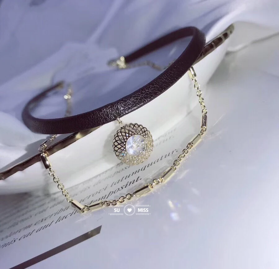 Ожерелье-чокер женское с круглым кулоном из черной кожи | Украшения и аксессуары