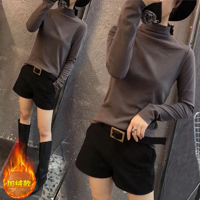 Женская бархатная куртка с длинным рукавом и полувысоким воротником на осень