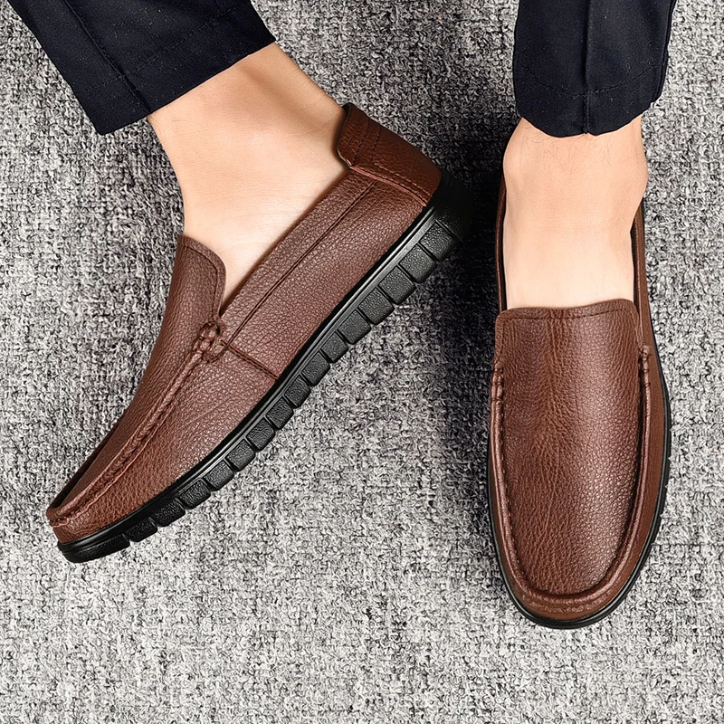 

Men Shoes slip on Genuine leather Comfortable Men Casual Shoes outdoor Footwear Chaussures Flats For Men Slip On Lazy Shoes