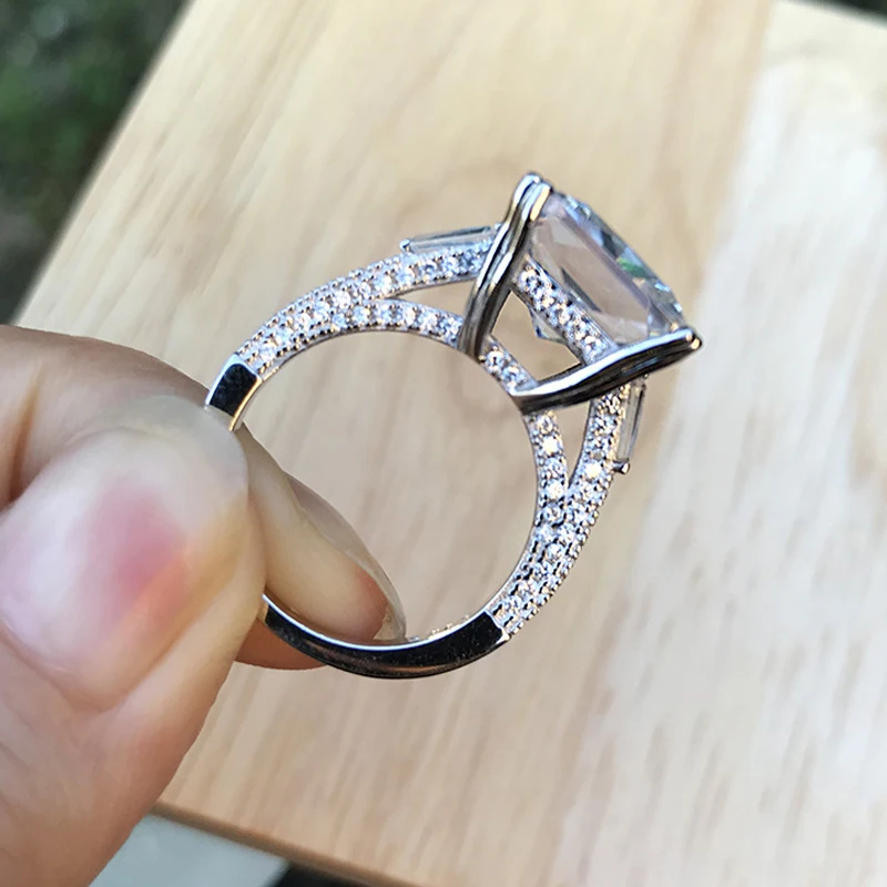 

COSYA 100% 925 Sterling Silver White Square High Carbon Dramond Eight Prongs Oolished Engagement Ring Set Fine Jewelry Wholesale