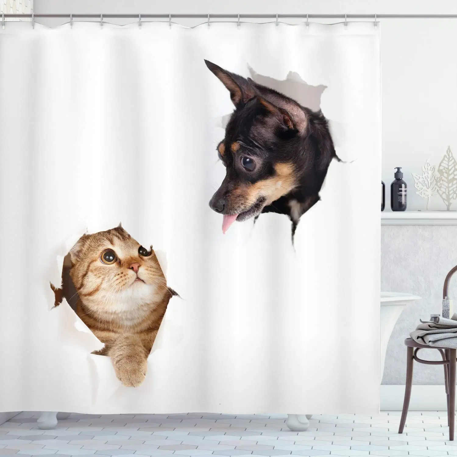 Занавеска для душа с животными от Ambesonne кошка и собака в бумаге Рваные дыры