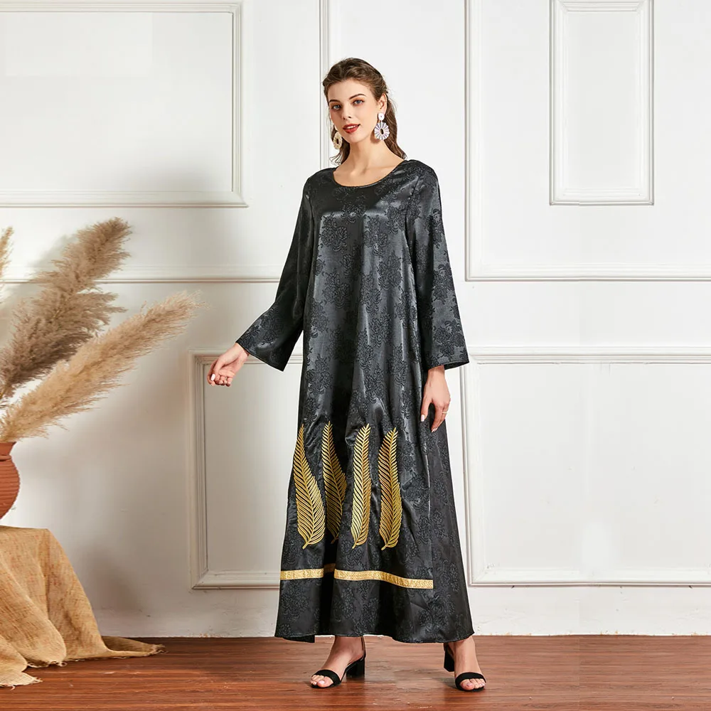 

Ramadan Plus Size Abaya Muslim Embroidery Long Dress Jacquard Long Sleeve Autumn Ethnic Arab Ramadan Turkish Middle East Fashion