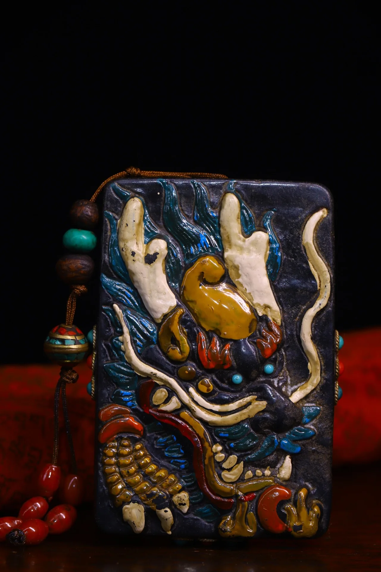 

3"Chinese Folk Collection Old Natural meteorite Tracing mosaic Gem Dzi Bead Dragon head statue Pendant necklace Amulet Exorcism
