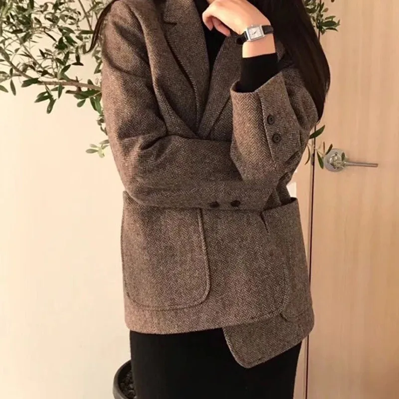 New Fashion Autumn Women Woolen Blend Casual Blazer Jacket Thick Padded Suit Coat Pocket Korean Classic Loose Fit Outwear Blazer