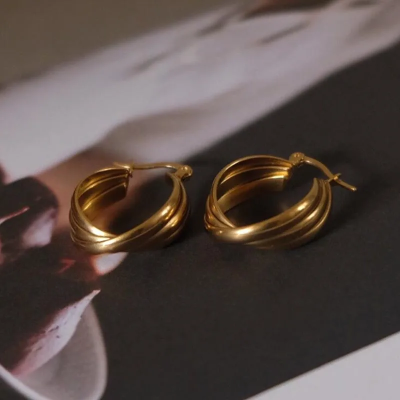 США популярные минималистичные витые круглые серьги золотые маленькие