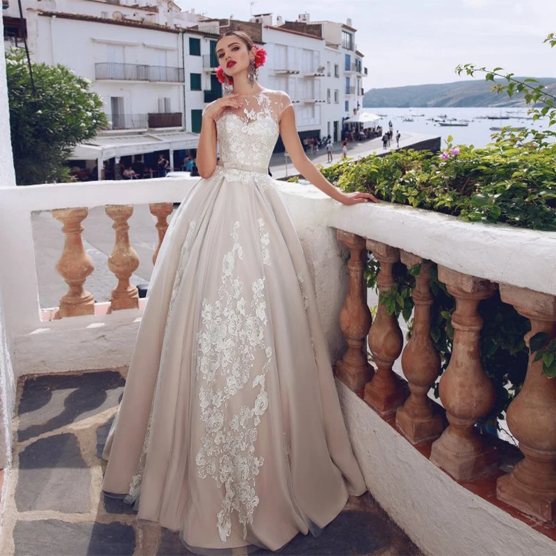 Великолепное Кружевное Свадебное платье с короткими рукавами прозрачное