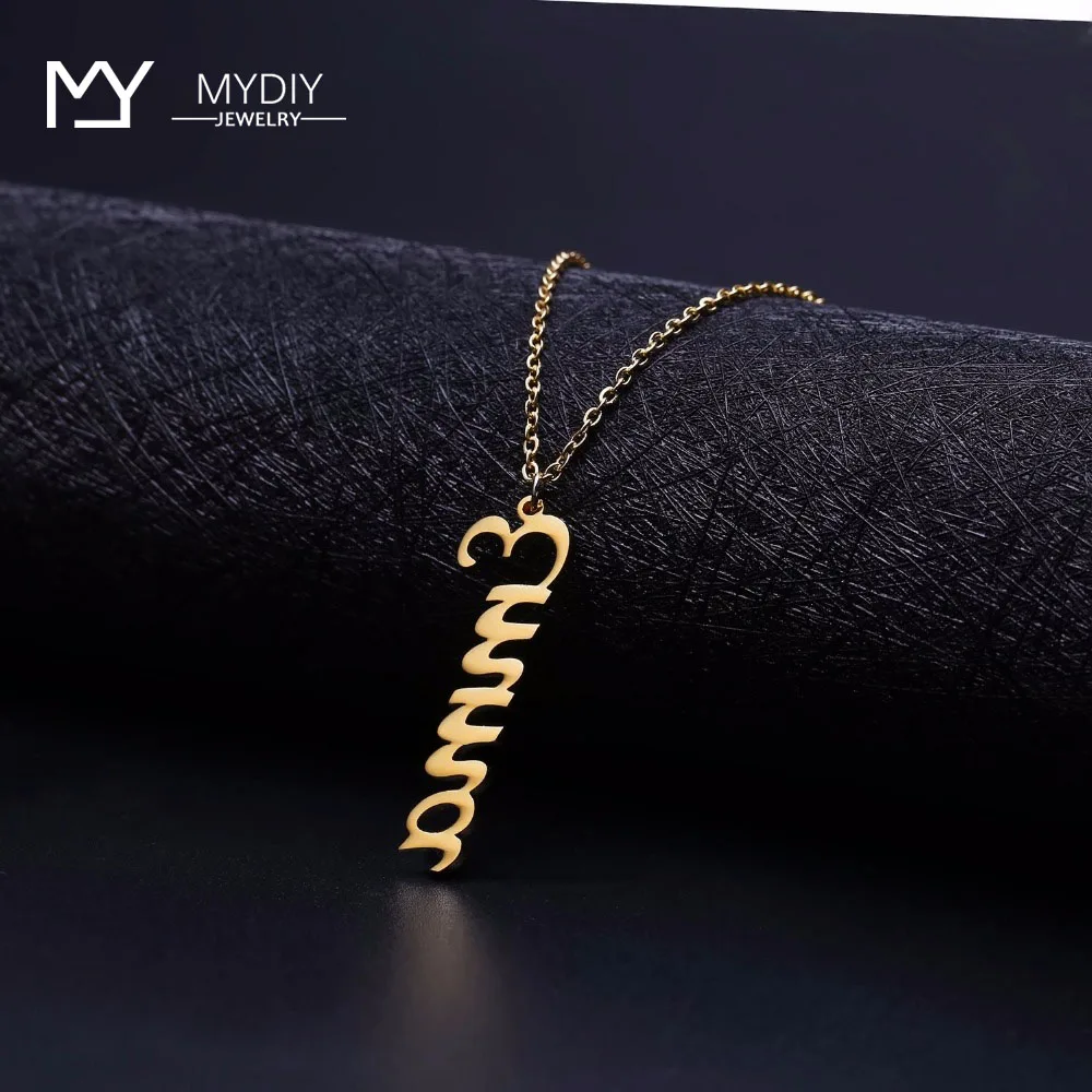 Вертикальные старые английские ожерелья и подвески с именем античное английское