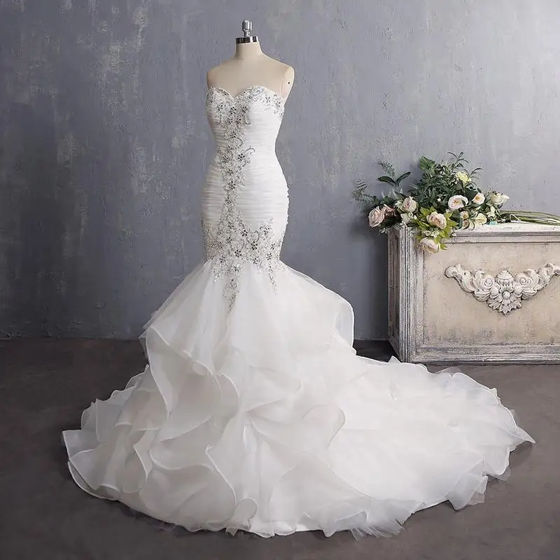 Женское свадебное платье из органзы со шлейфом | Свадьбы и торжества