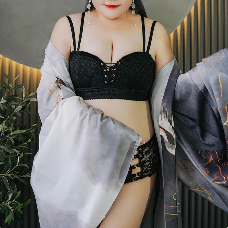 

Push Up Bra Sexy Lingerie Plus Strapless Bras for Women Seamless Invisible Bra Backless Underwear for Wedding Bress Bridesmaid