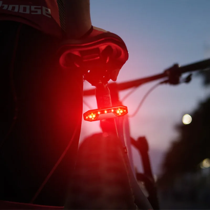 

USB Rechargeable Mountain Bike Bicycle Night Riding Flashing Warning Light Bicycle Taillight bicycle light