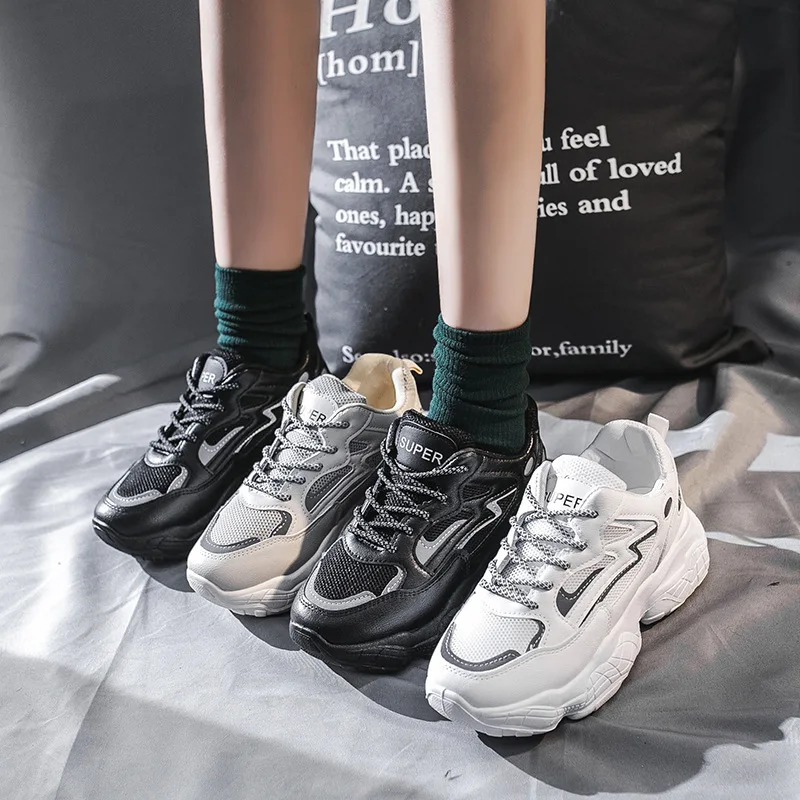 

Women's Sports Shoes Thick-Soled Student Casual Breathable Running Shoes Height Increasing