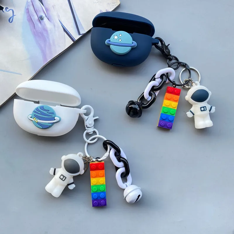 

cute astronaut cases For huawei freebuds 4i / freebuds PRO /freebuds 3 TWS Protective Cover cartoon Pendant chain Earphone Cover