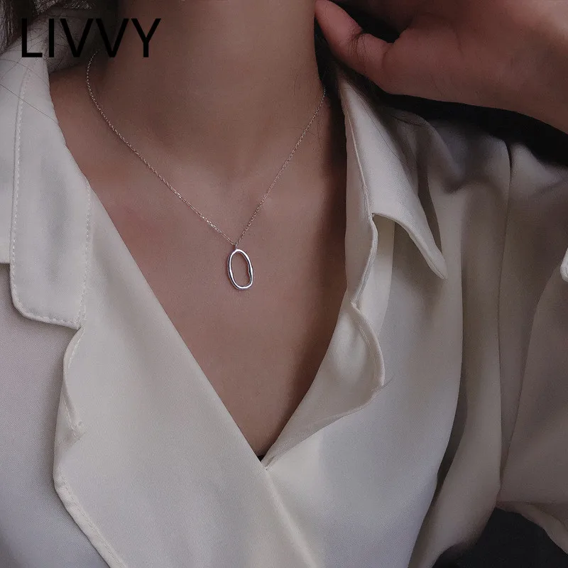 

LIVVY Silver Color Oval Circle Pendant Necklace For Women Simple Clavicle Chain Jewelry Party Accessories Gifts