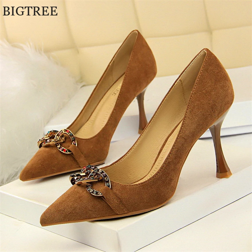 Женские туфли-лодочки из флока с острым носком на высоком каблуке | Обувь